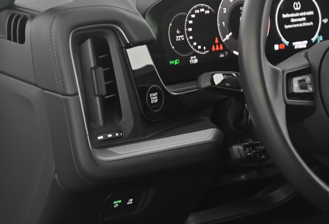 Porsche Cayenne E-Hybrid - foto 11