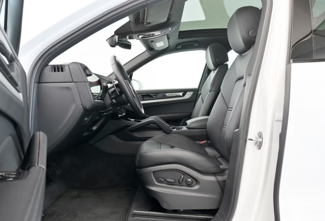 Porsche Cayenne E-Hybrid - foto 10