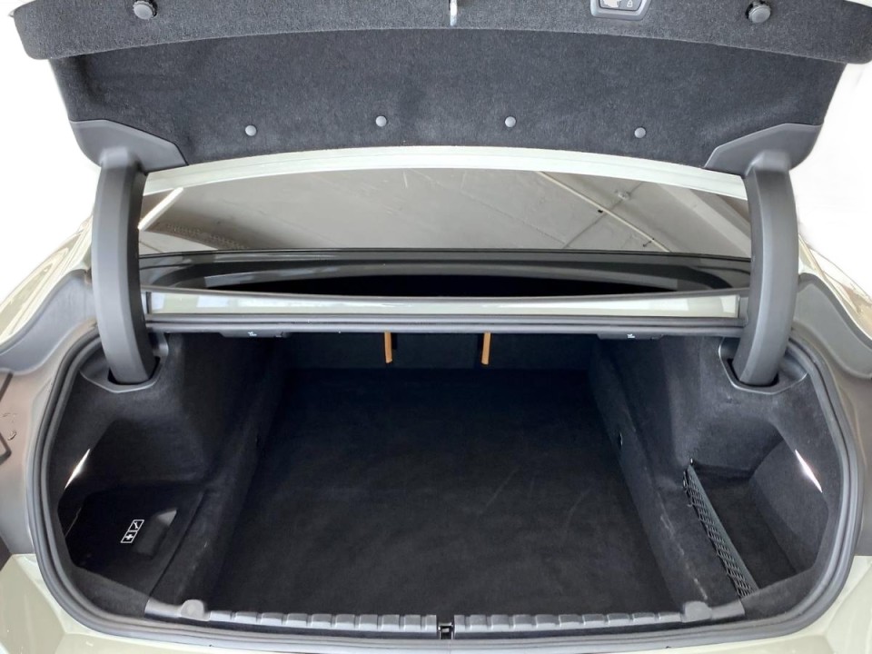 BMW M8 Competition Gran Coupe - foto 17