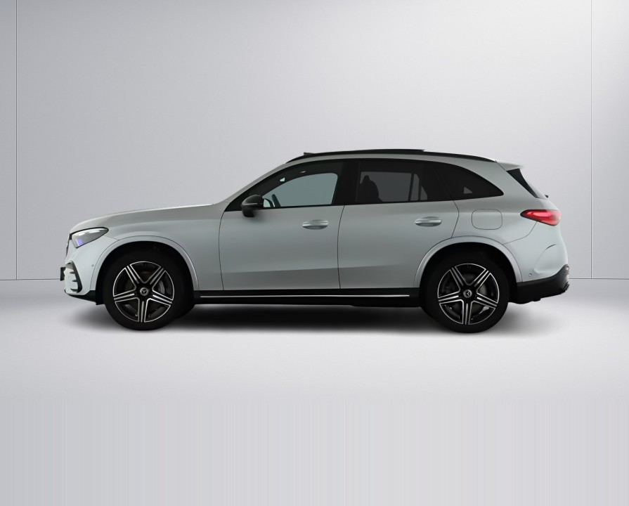 Mercedes-Benz GLC 300de 4MATIC AMG Line - foto 6