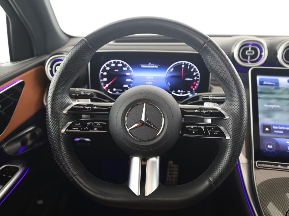 Mercedes-Benz GLC 300de 4MATIC AMG Line - foto 14