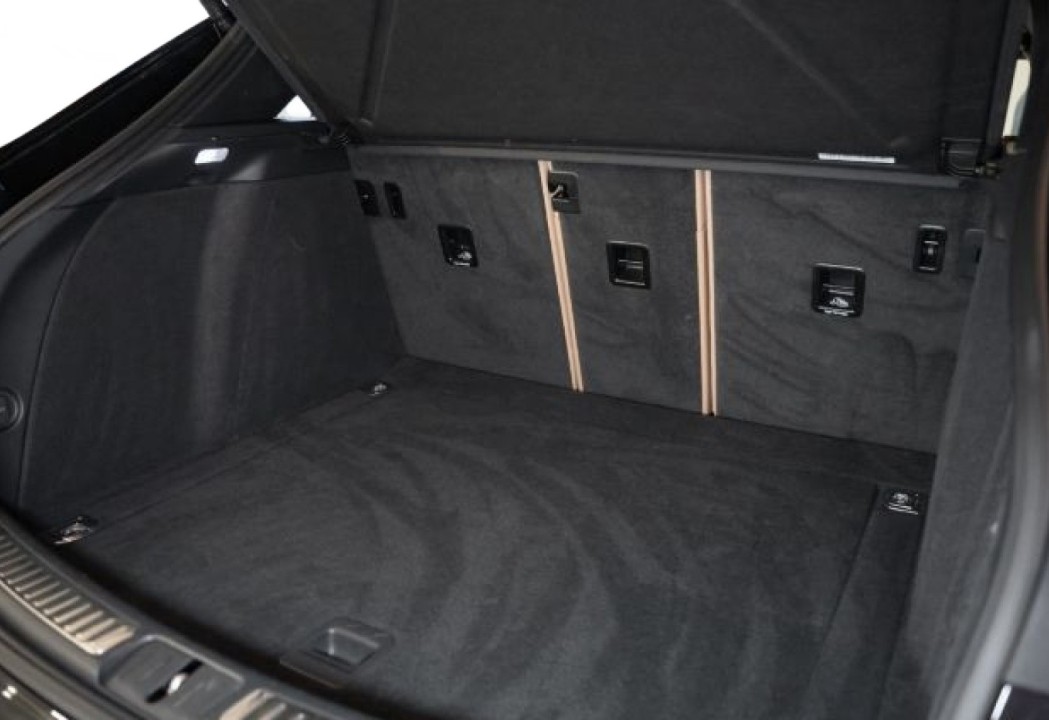 Porsche Macan - foto 17