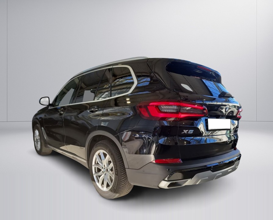 BMW X5 xDrive40i xLine (4)