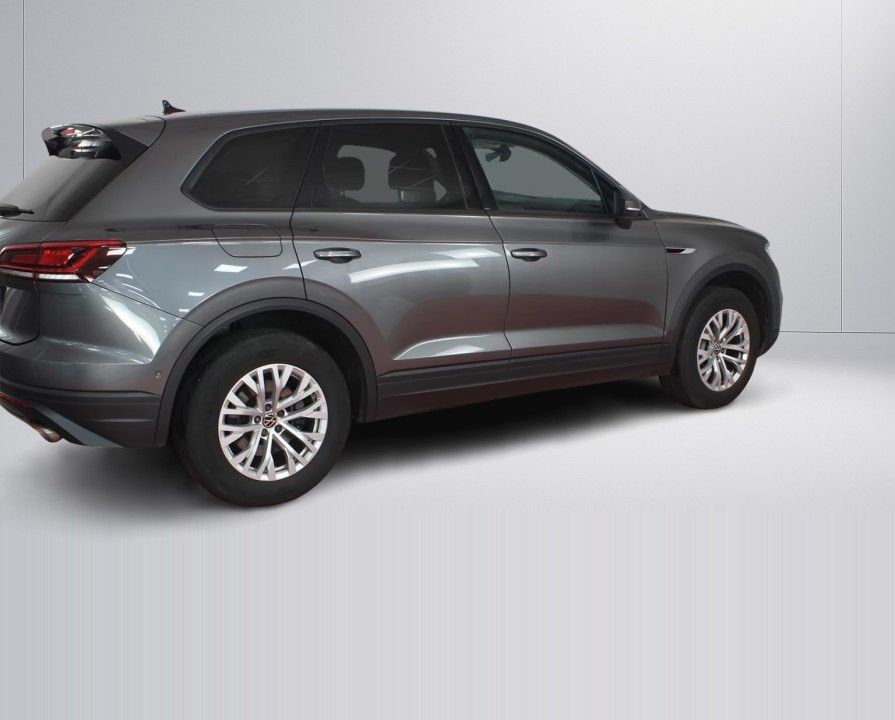 Volkswagen Touareg V6 TDI - foto 12