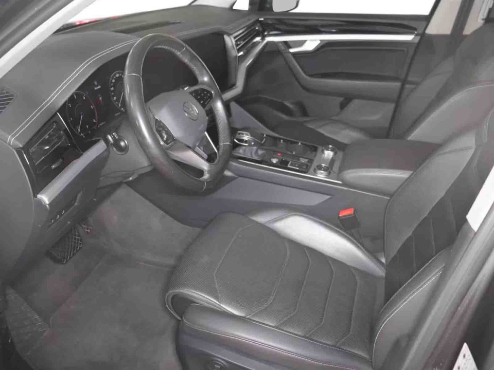 Volkswagen Touareg V6 TDI - foto 25