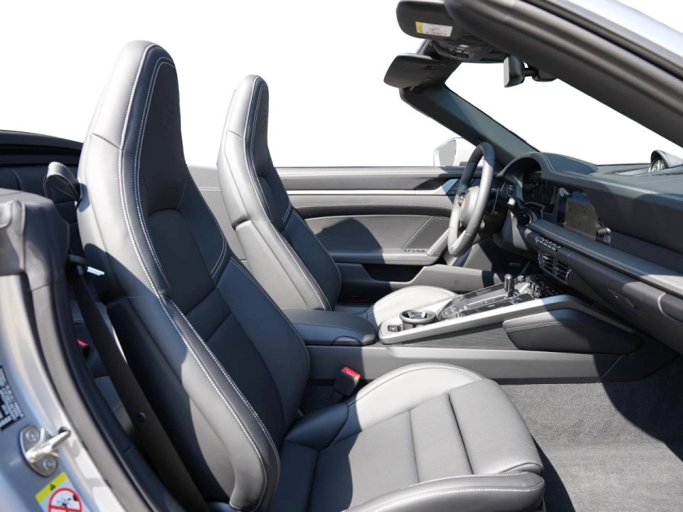 Porsche 911 Carrera Cabriolet - foto 11