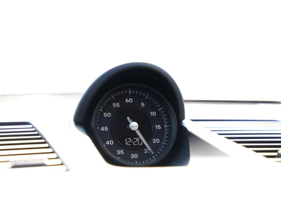 Porsche 911 Carrera Cabriolet - foto 19