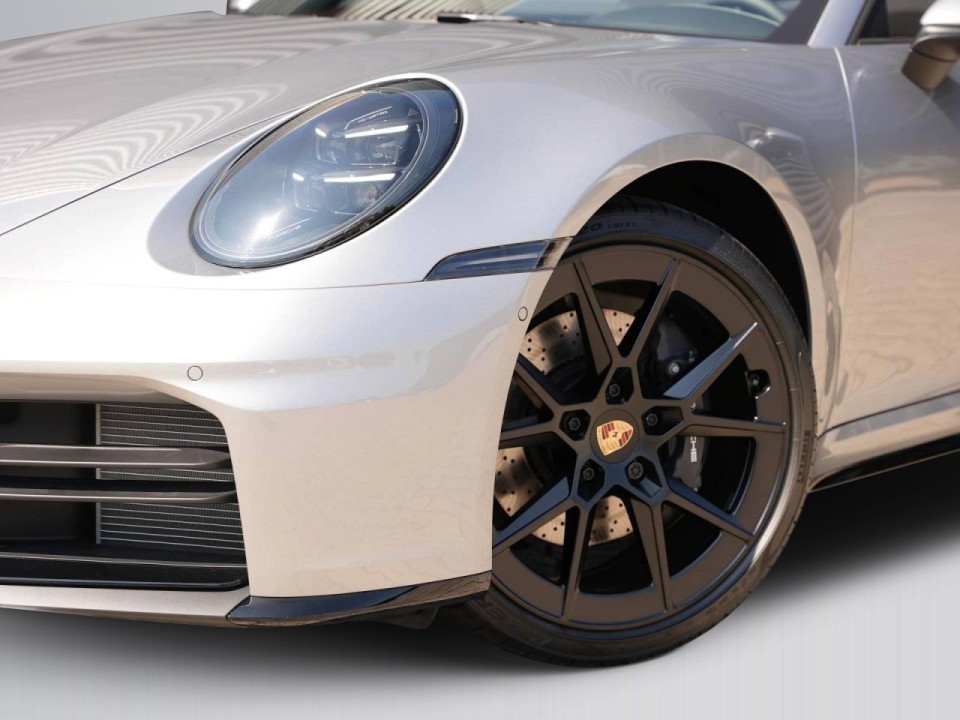 Porsche 911 Carrera Cabriolet - foto 26