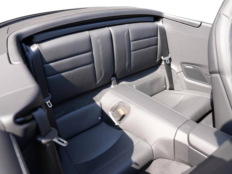 Porsche 911 Carrera Cabriolet - foto 10