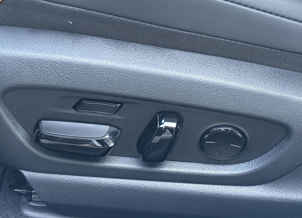 Lexus Seria ES 300h Omotenashi - foto 21