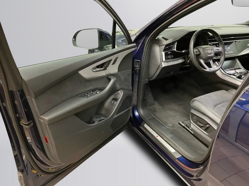 Audi Q7 55 TFSIe quattro - foto 6