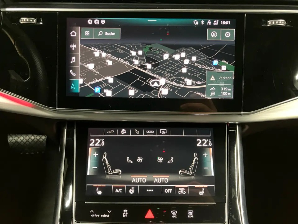 Audi Q7 55 TFSIe quattro - foto 9