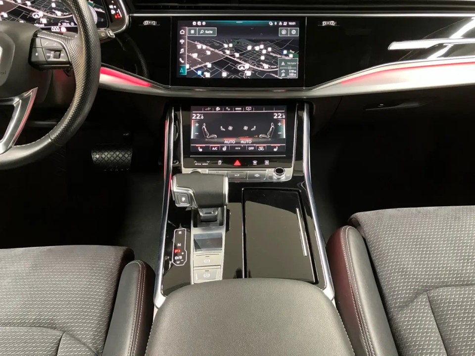 Audi Q7 55 TFSIe quattro - foto 8