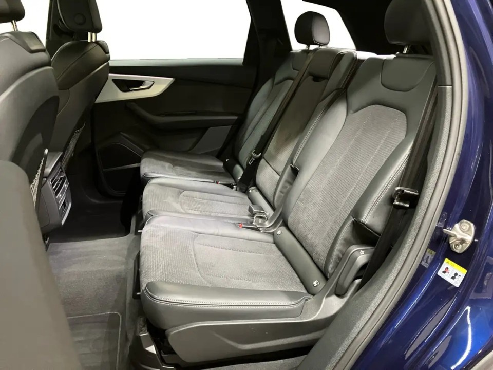 Audi Q7 55 TFSIe quattro - foto 10