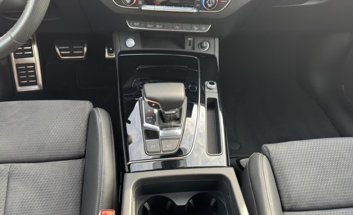 Audi Q5 40TDI quattro S tronic S-Line - foto 14