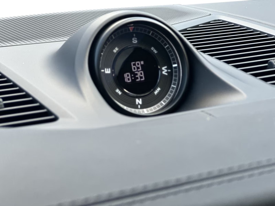 Porsche Cayenne Coupe - foto 21