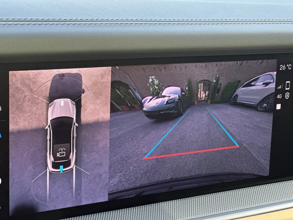 Porsche Cayenne Coupe - foto 12