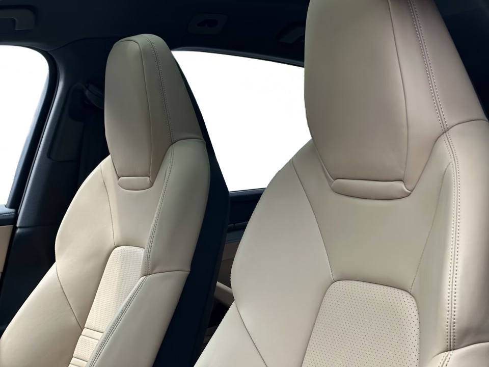 Porsche Cayenne Coupe - foto 18