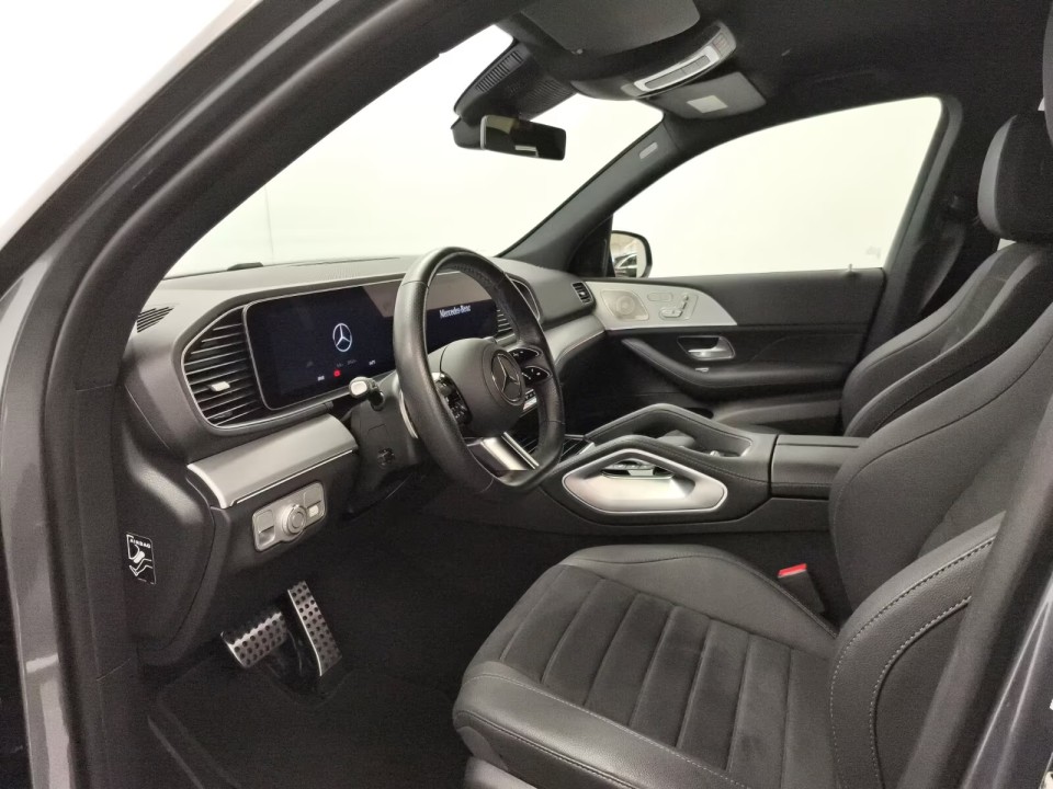 Mercedes-Benz GLE 450d 4MATIC AMG Line - foto 12