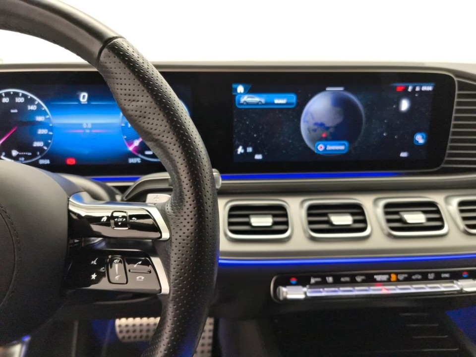Mercedes-Benz GLE 450d 4MATIC AMG Line - foto 16
