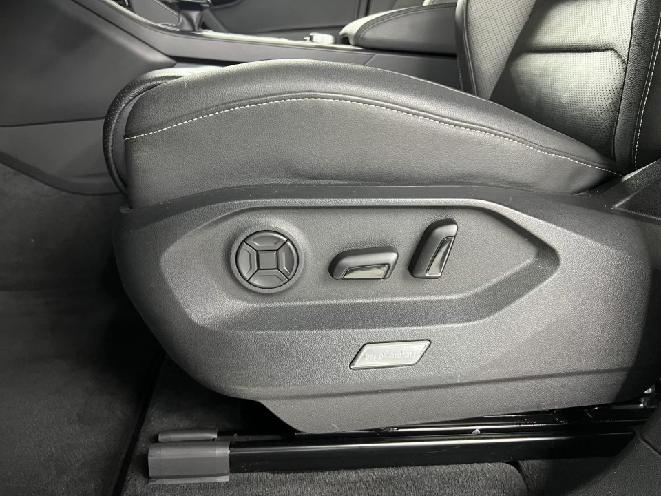 Volkswagen Touareg V6 TSI - foto 18