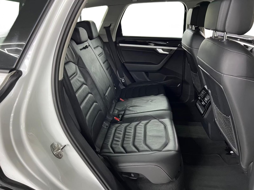 Volkswagen Touareg V6 TSI - foto 15