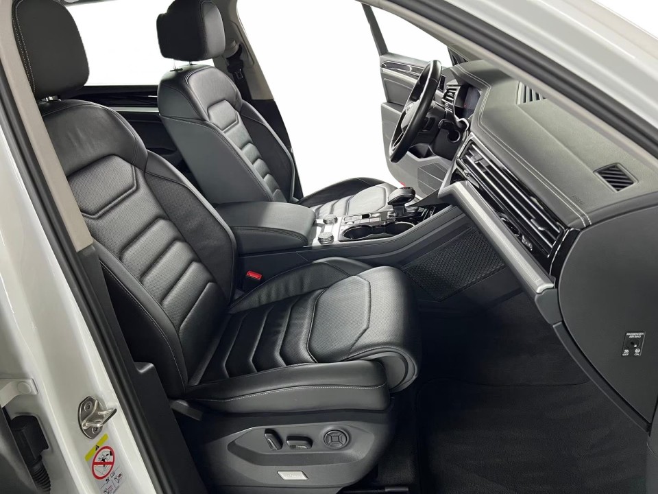 Volkswagen Touareg V6 TSI - foto 9