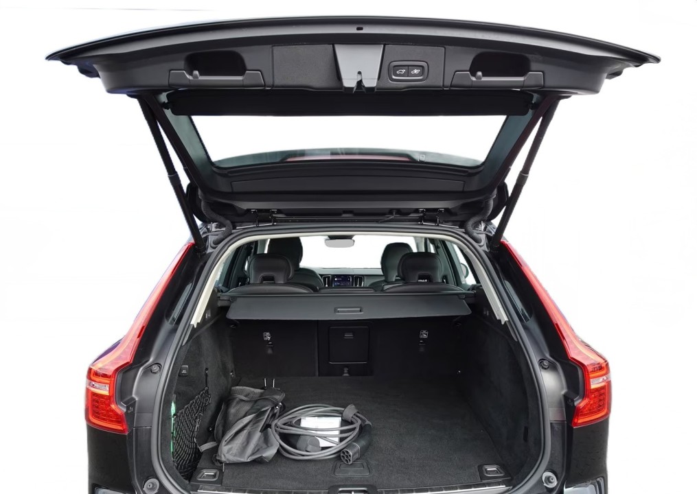 Volvo XC 60 T6 Recharge AWD Core - foto 20