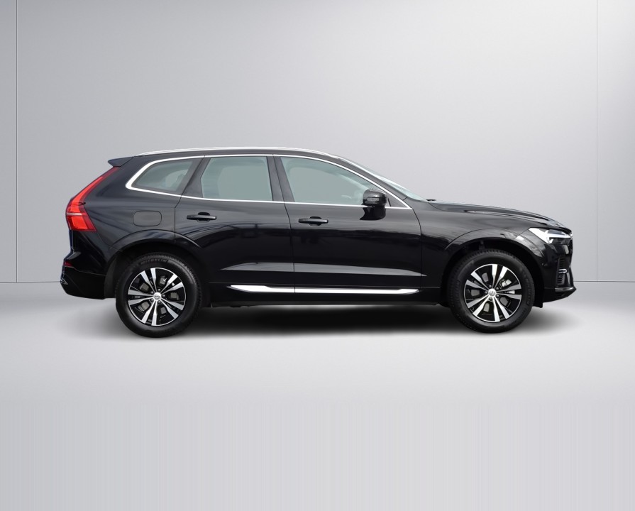 Volvo XC 60 T6 Recharge AWD Core (2)