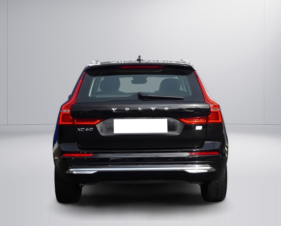 Volvo XC 60 T6 Recharge AWD Core (3)