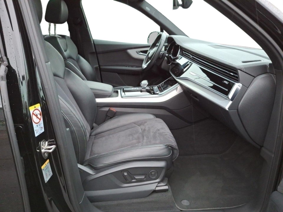Audi Q7 55TFSI quattro tiptronic competition plus S-Line - foto 8