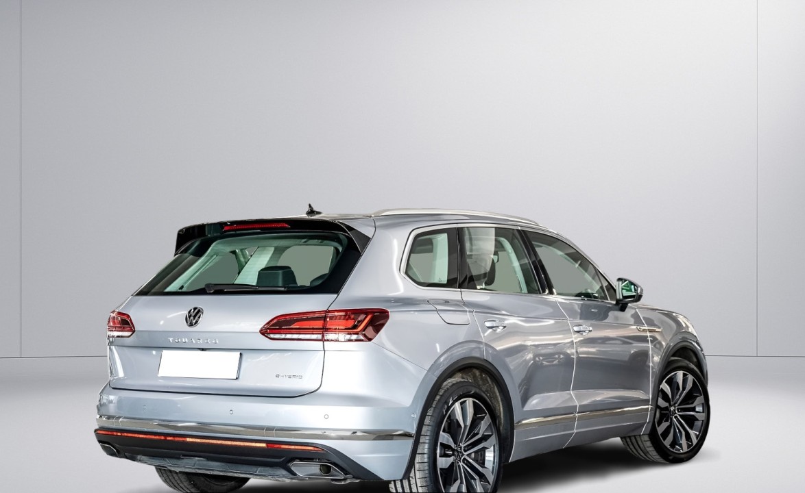 Volkswagen Touareg Elegance V6 TSI eHybrid (2)