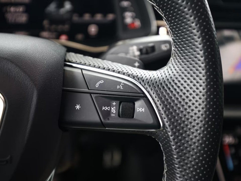 Audi Q7 50TDI quattro tiptronic S-Line - foto 8