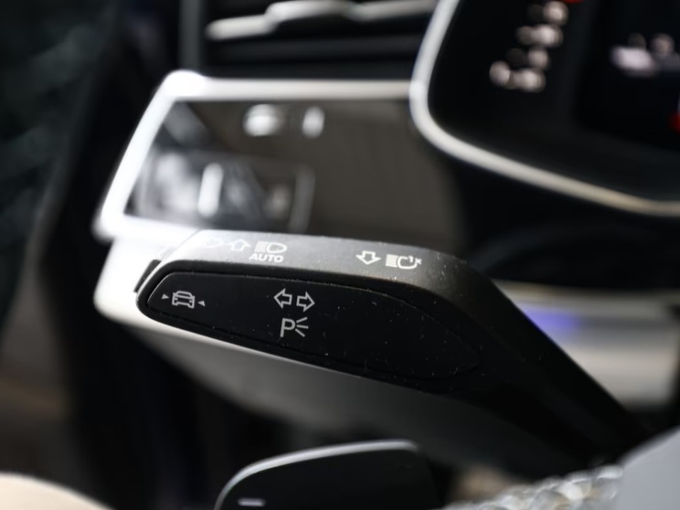 Audi Q7 50TDI quattro tiptronic S-Line - foto 10