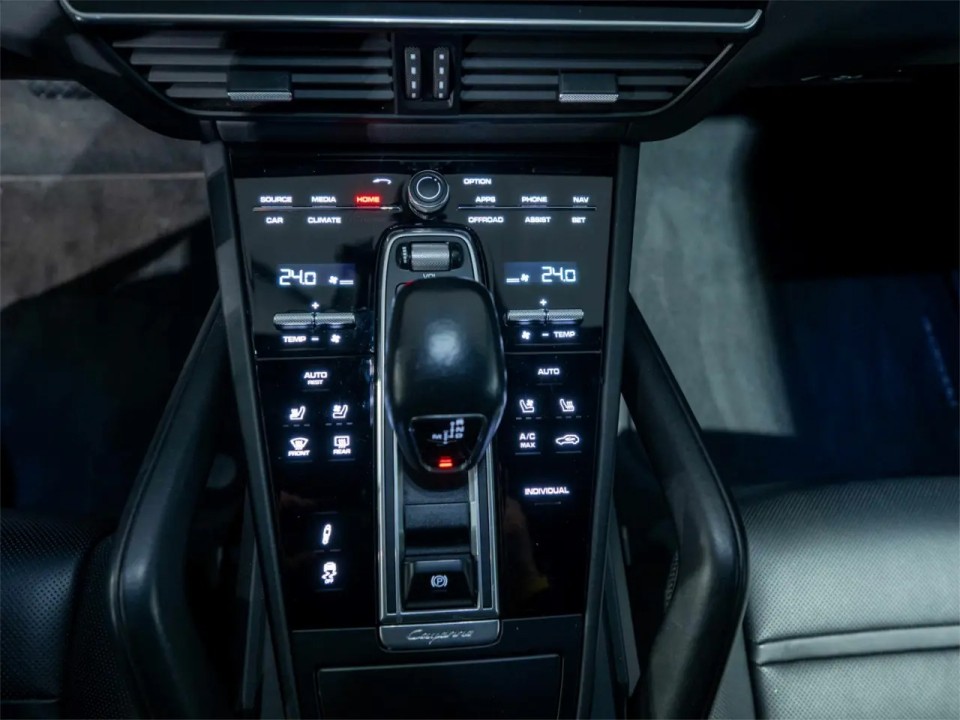 Porsche Cayenne E-Hybrid - foto 11