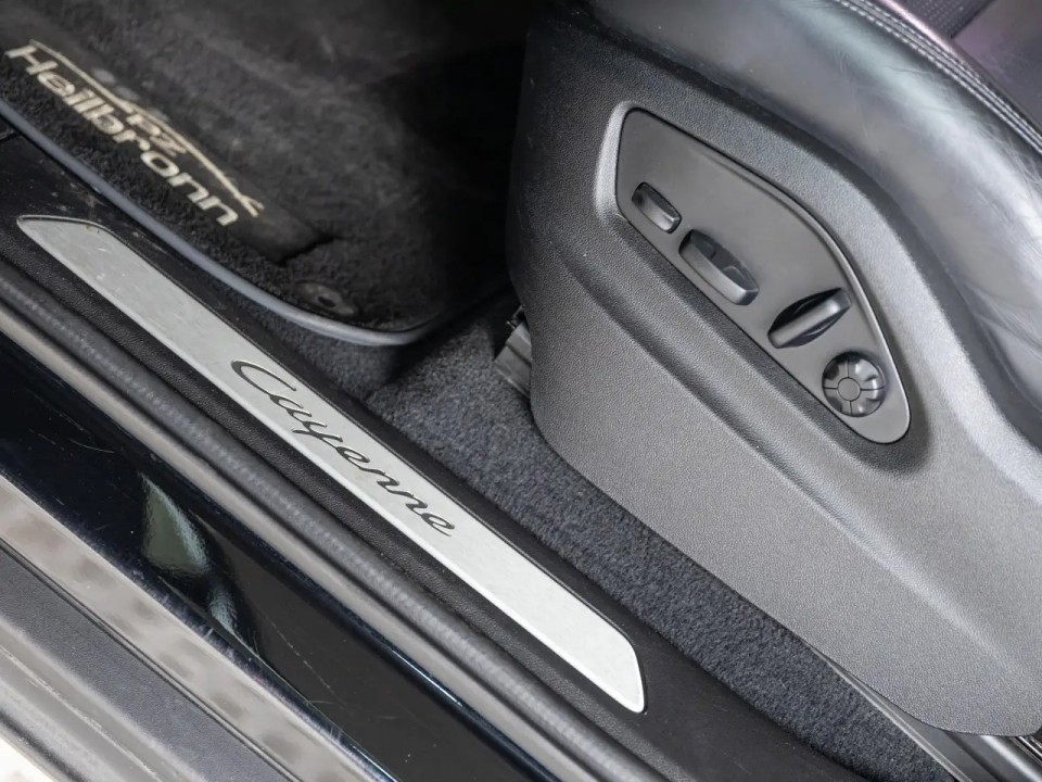 Porsche Cayenne E-Hybrid - foto 29