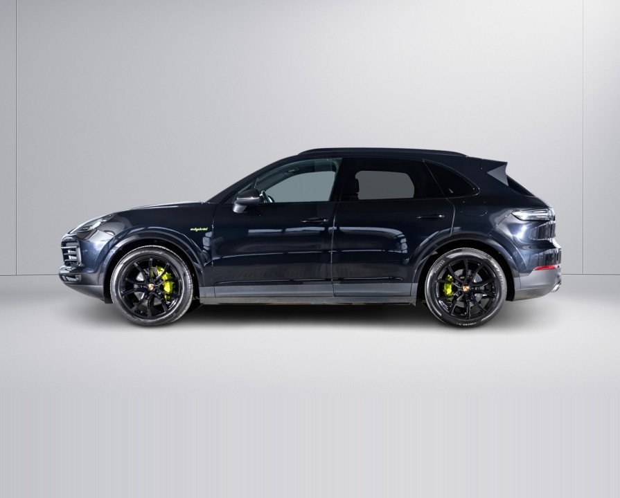 Porsche Cayenne E-Hybrid (2)