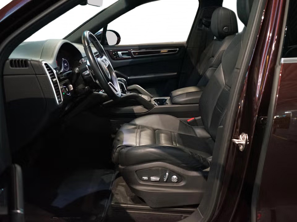 Porsche Cayenne E-Hybrid - foto 8