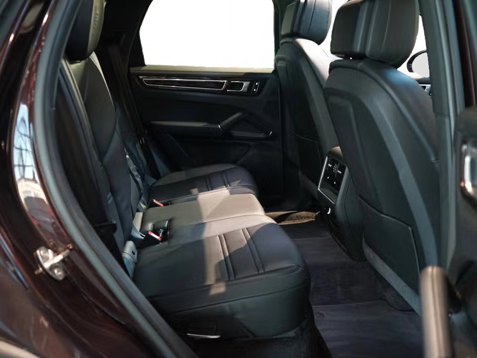 Porsche Cayenne E-Hybrid - foto 10