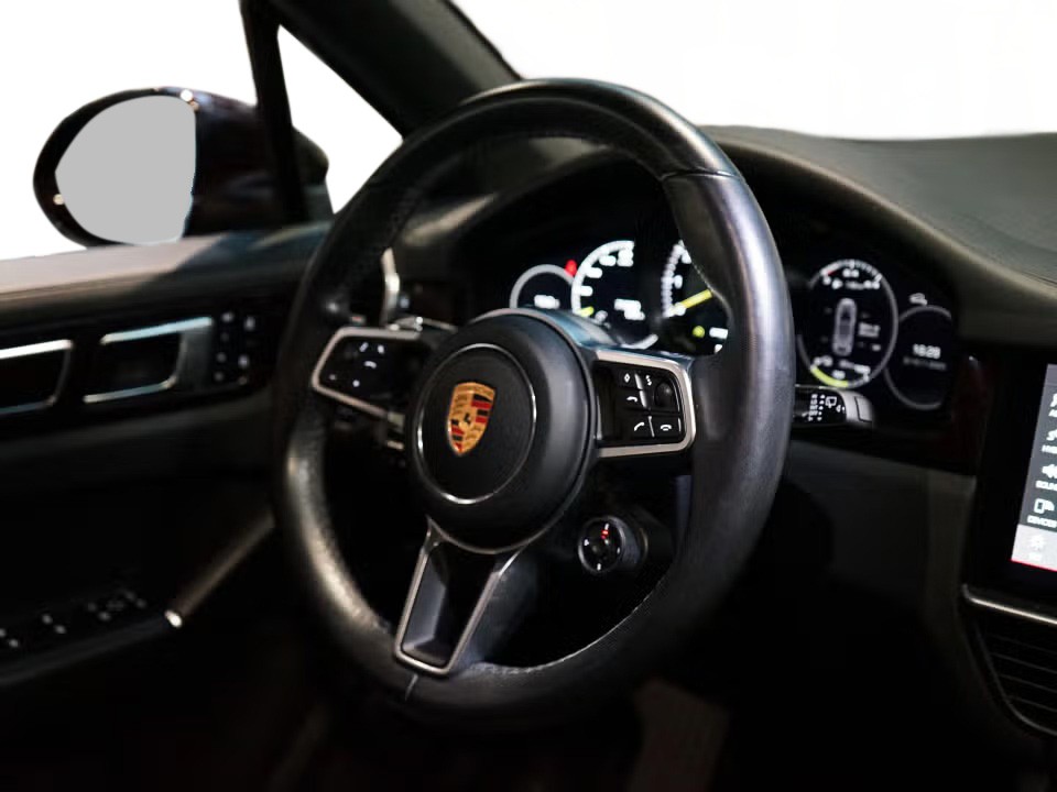 Porsche Cayenne E-Hybrid - foto 14