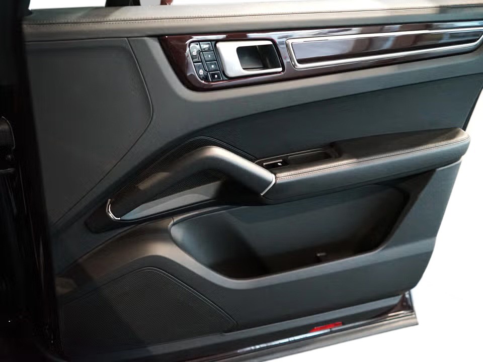 Porsche Cayenne E-Hybrid - foto 25