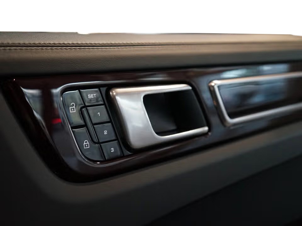 Porsche Cayenne E-Hybrid - foto 22