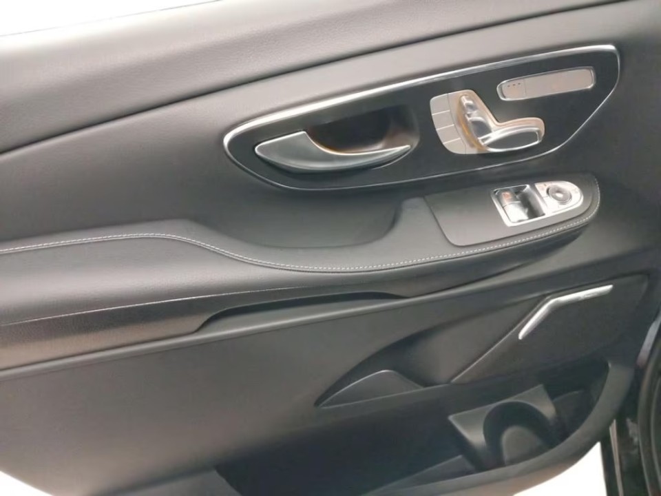 Mercedes-Benz V 300d 4MATIC Avantgarde Long - foto 15