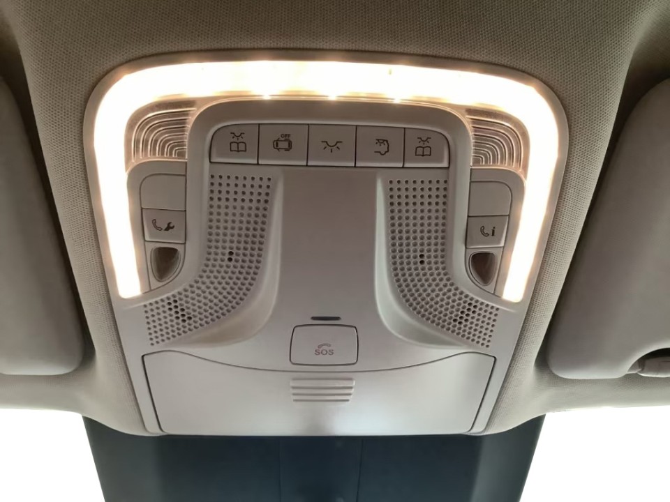 Mercedes-Benz V 300d 4MATIC Extralong - foto 12