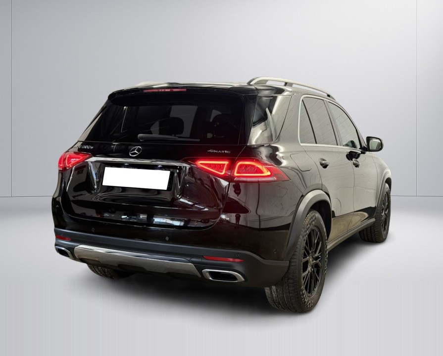 Mercedes-Benz GLE 350e 4MATIC (2)