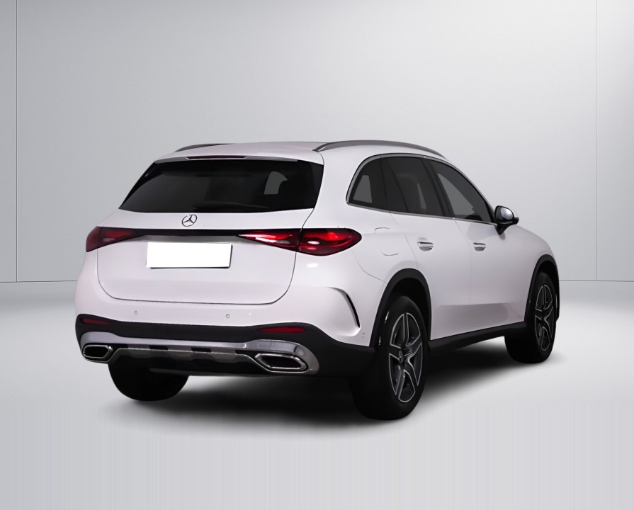 Mercedes-Benz GLC 300 4MATIC AMG Line (2)