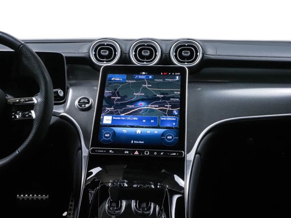 Mercedes-Benz GLC 300 4MATIC AMG Line - foto 11