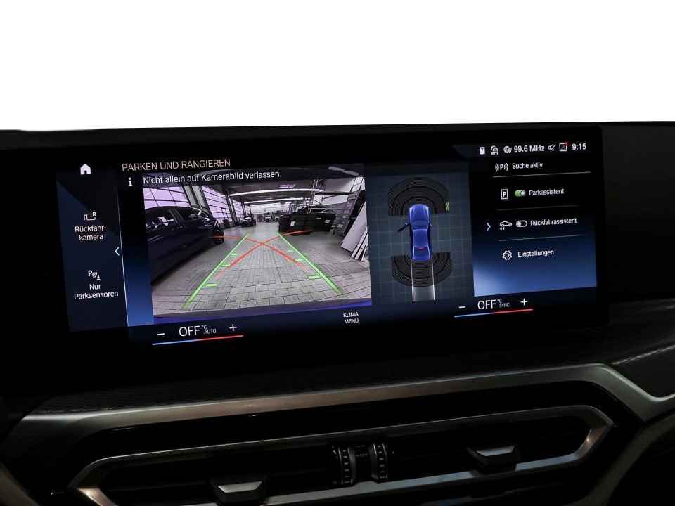 BMW Seria 3 330e xDrive M-Sport - foto 12