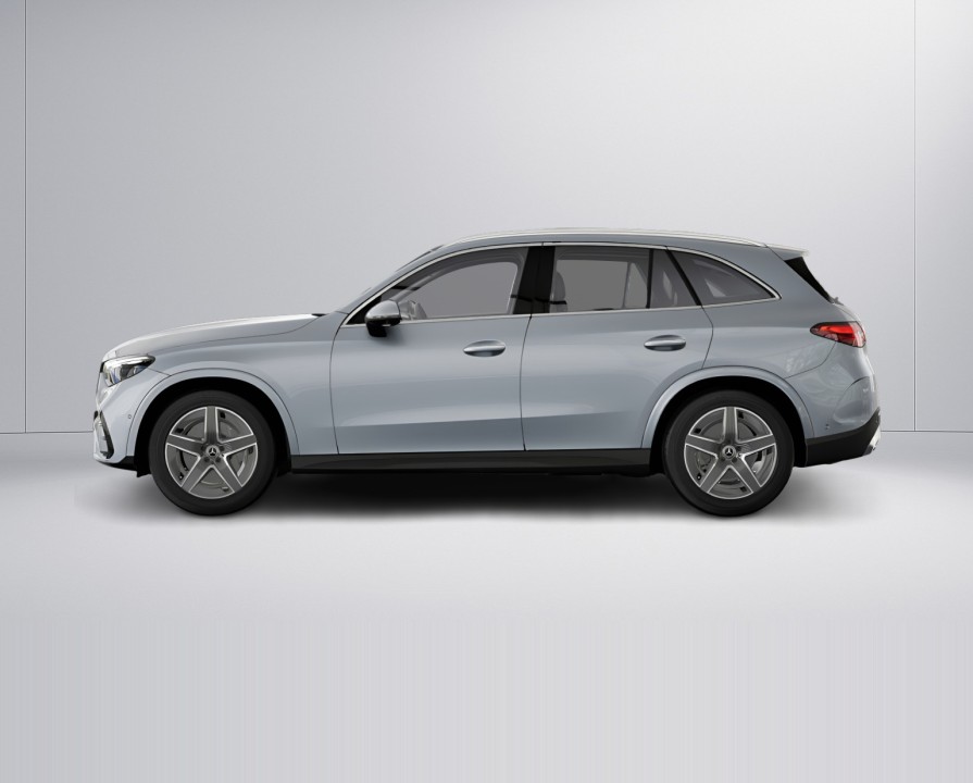 Mercedes-Benz GLC 300 4MATIC AMG Line - foto 9