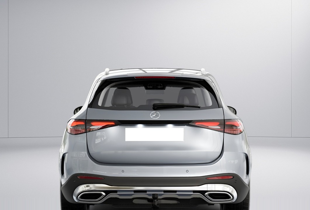 Mercedes-Benz GLC 300 4MATIC AMG Line - foto 6